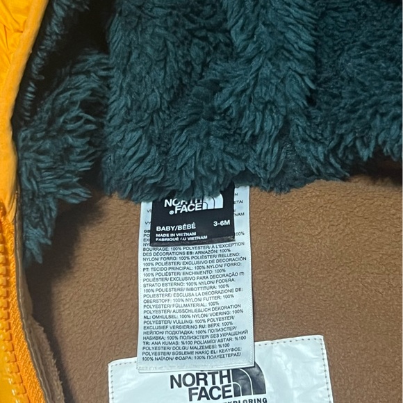 The North Face Baby 3-6 Months Thermoball One Piece Snowsuit Colorblock Lined - Picture 3 of 9